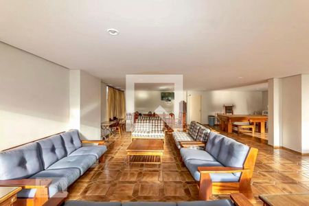 Apartamento à venda com 280m², 3 quartos e 3 vagas Apartamento à venda com 280m², 3 quartos e 3 vagasSalão de Festas