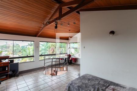 Casa à venda com 450m², 4 quartos e 4 vagas Casa à venda com 450m², 4 quartos e 4 vagasQuarto 3