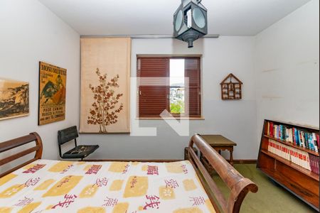 Casa à venda com 450m², 4 quartos e 3 vagas Casa à venda com 450m², 4 quartos e 3 vagasQuarto 3