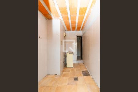 Casa à venda com 450m², 4 quartos e 3 vagas Casa à venda com 450m², 4 quartos e 3 vagasQuintal