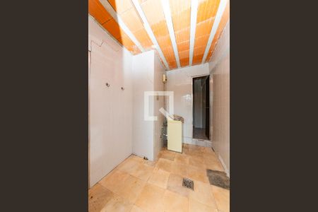 Casa à venda com 450m², 4 quartos e 3 vagas Casa à venda com 450m², 4 quartos e 3 vagasQuintal