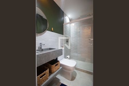 Banheiro social de apartamento à venda com 1 quarto, 40m² em Botafogo, Rio de Janeiro