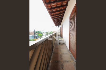 Casa à venda com 388m², 3 quartos e 4 vagasSacada da suite 2 e da Sala