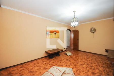 Casa à venda com 388m², 3 quartos e 4 vagasSala de cima ou quarto