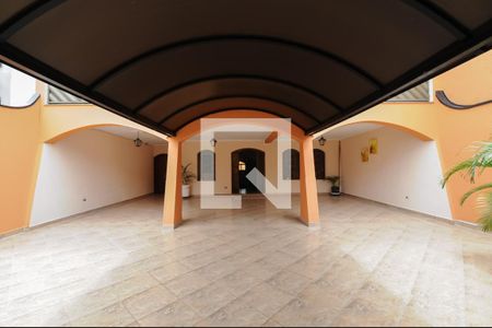 Casa à venda com 388m², 3 quartos e 4 vagasGaragem