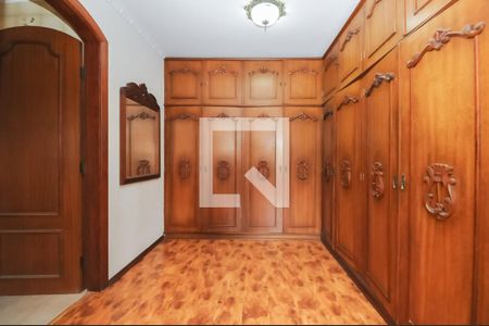 Casa à venda com 388m², 3 quartos e 4 vagasSuite 2