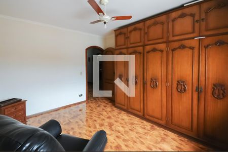 Casa à venda com 388m², 3 quartos e 4 vagasQuarto 1