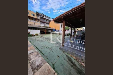 Casa à venda com 200m², 5 quartos e sem vagaFoto 04