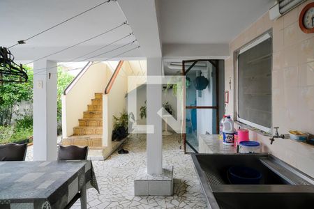 Casa à venda com 254m², 3 quartos e 5 vagasÁrea de serviço