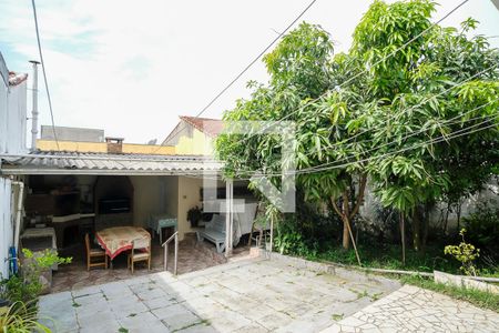 Casa à venda com 254m², 3 quartos e 5 vagasQuintal