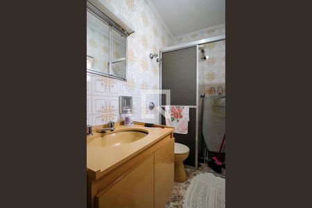 Casa à venda com 254m², 3 quartos e 5 vagasBanheiro da suíte