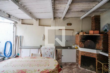 Casa à venda com 254m², 3 quartos e 5 vagasQuintal