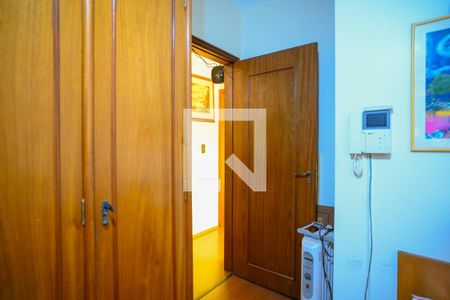 Casa à venda com 210m², 3 quartos e 2 vagasQuarto 2