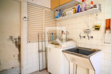 Casa à venda com 210m², 3 quartos e 2 vagasÁrea de Serviço