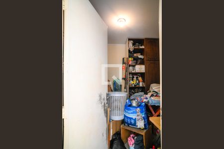 Casa à venda com 210m², 3 quartos e 2 vagasQuarto de Serviço