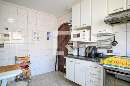 Casa à venda com 210m², 3 quartos e 2 vagasCozinha