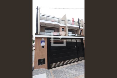 Casa à venda com 155m², 3 quartos e 2 vagasFachada