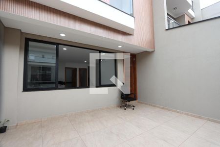 Casa à venda com 155m², 3 quartos e 2 vagasGaragem