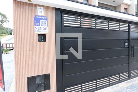 Casa à venda com 155m², 3 quartos e 2 vagasFachada