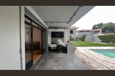 Casa para alugar com 520m², 5 quartos e 6 vagas Casa para alugar com 520m², 5 quartos e 6 vagasVaranda