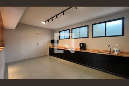 Casa para alugar com 520m², 5 quartos e 6 vagas Casa para alugar com 520m², 5 quartos e 6 vagasCozinha