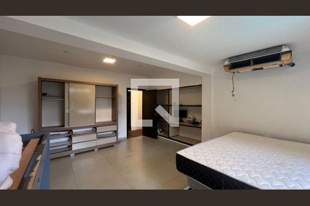 Casa para alugar com 520m², 5 quartos e 6 vagas Casa para alugar com 520m², 5 quartos e 6 vagasQuarto 3