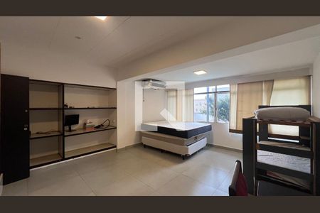 Casa para alugar com 520m², 5 quartos e 6 vagas Casa para alugar com 520m², 5 quartos e 6 vagasQuarto 3