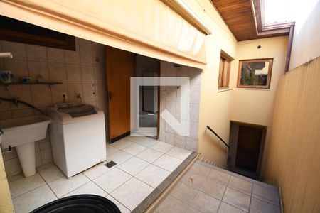 Casa à venda com 300m², 3 quartos e 3 vagasÁrea de Serviço