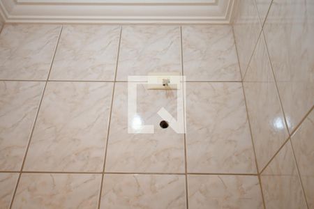 Casa à venda com 300m², 3 quartos e 3 vagasBanheiro de serviço