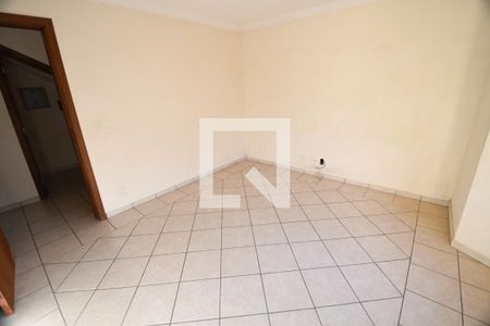 Casa à venda com 300m², 3 quartos e 3 vagasSala - Escritório