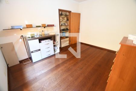 Casa à venda com 300m², 3 quartos e 3 vagasQuarto 1