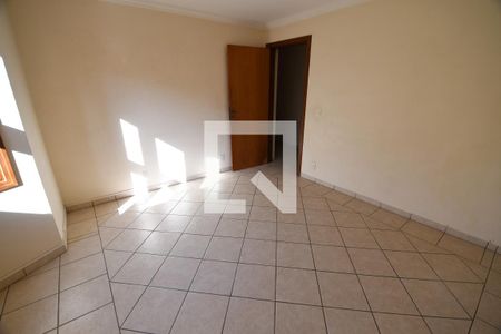 Casa à venda com 300m², 3 quartos e 3 vagasSala - Escritório