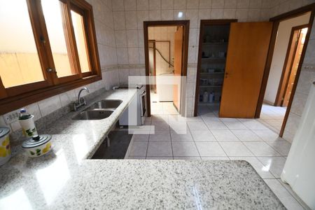 Casa à venda com 300m², 3 quartos e 3 vagasCozinha