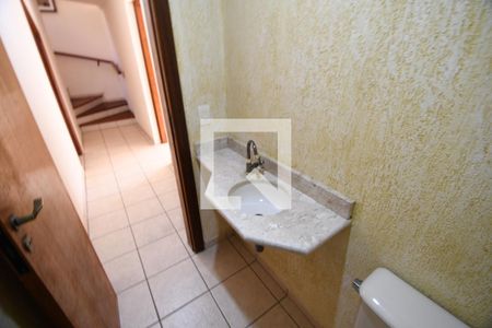 Casa à venda com 300m², 3 quartos e 3 vagasLavabo