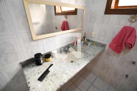 Casa à venda com 300m², 3 quartos e 3 vagasBanheiro da Suíte