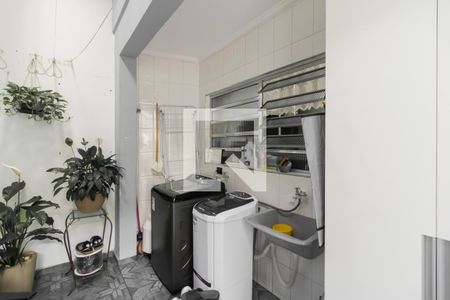 Casa à venda com 109m², 3 quartos e 2 vagasÁrea de Serviço