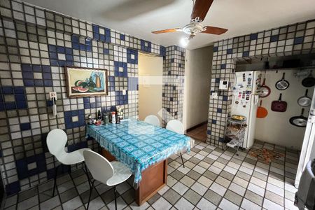 Casa à venda com 628m², 5 quartos e 2 vagasCozinha