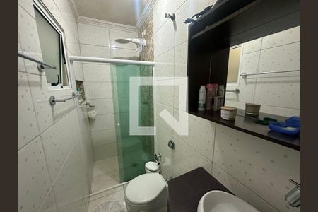 Casa à venda com 155m², 3 quartos e 2 vagas Casa à venda com 155m², 3 quartos e 2 vagasBanheiro