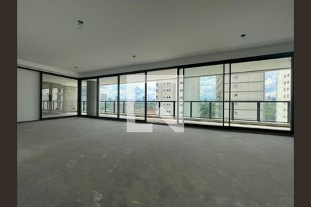 Apartamento à venda com 288m², 4 quartos e 4 vagas