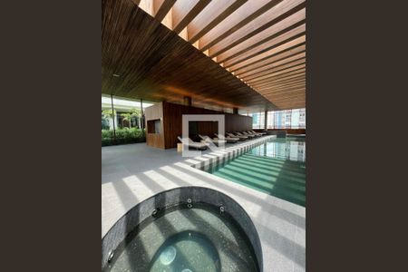 Apartamento à venda com 288m², 4 quartos e 4 vagas