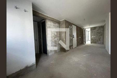 Apartamento à venda com 288m², 4 quartos e 4 vagas