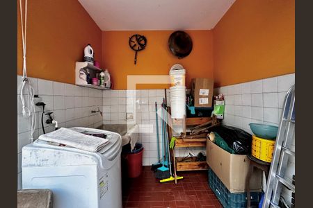 Casa à venda com 197m², 3 quartos e 1 vaga Casa à venda com 197m², 3 quartos e 1 vagaÁrea de Serviço