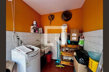 Casa à venda com 197m², 3 quartos e 1 vaga Casa à venda com 197m², 3 quartos e 1 vagaÁrea de Serviço