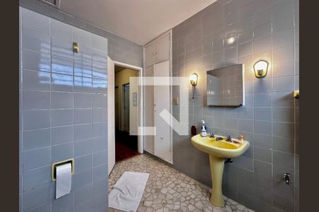 Casa à venda com 197m², 3 quartos e 1 vaga Casa à venda com 197m², 3 quartos e 1 vagaBanheiro Social 2