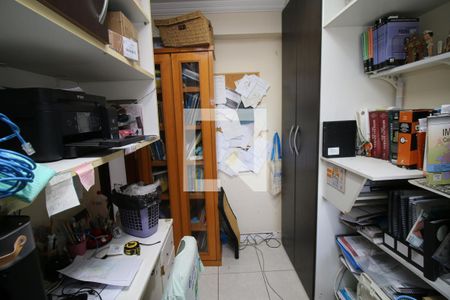 Apartamento à venda com 171m², 4 quartos e 2 vagasQuarto 3 - Escritório