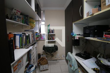 Apartamento à venda com 171m², 4 quartos e 2 vagasQuarto 3 - Escritório