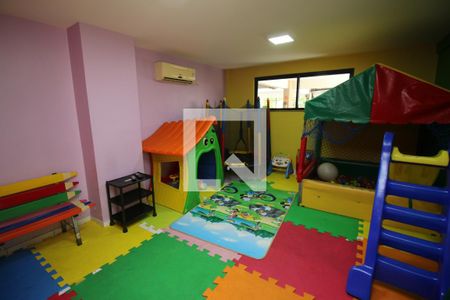 Apartamento à venda com 171m², 4 quartos e 2 vagasÁrea comum - Brinquedoteca