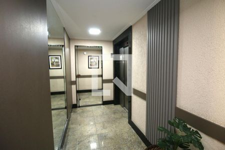 Apartamento à venda com 171m², 4 quartos e 2 vagasHall de entrada