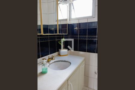 Apartamento à venda com 140m², 3 quartos e 3 vagasBanheiro da Suíte 1