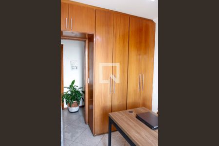 Apartamento à venda com 140m², 3 quartos e 3 vagasQuarto 2